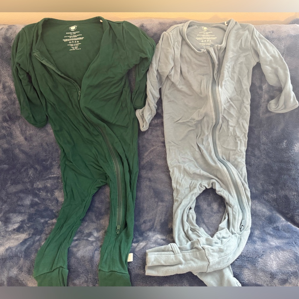 Dreamland baby bamboo pajama set. 2 pieces, 18-24 month. Greens